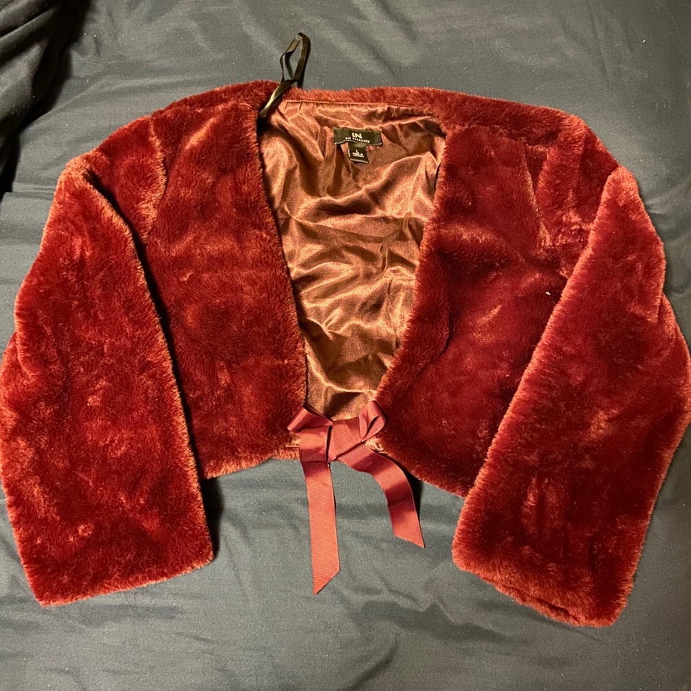 Cropped fur jacket